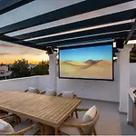 Triplex En Aloha Gardens, 4 Lägenhet *