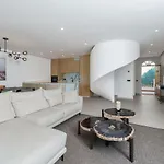 Lägenhet Triplex En Aloha Gardens, 4 *