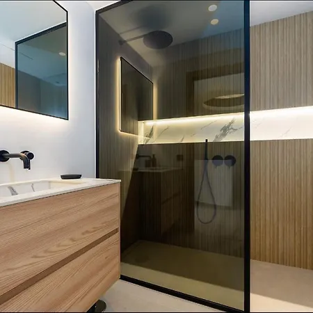 Triplex En Aloha Gardens, 4 아파트