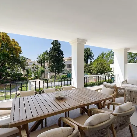 Apartamento Triplex En Aloha Gardens, 4 *