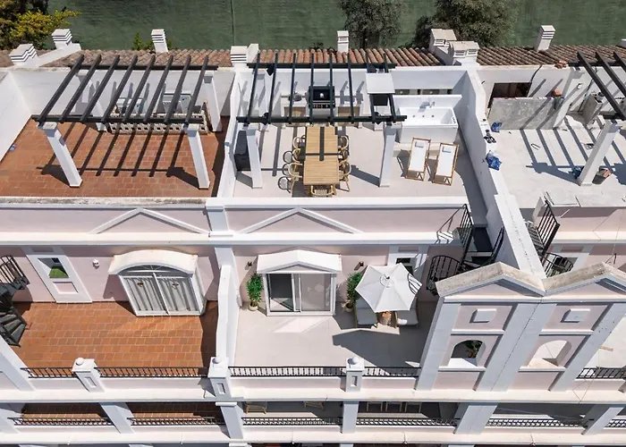 Triplex En Aloha Gardens, 4 Апартаменти *