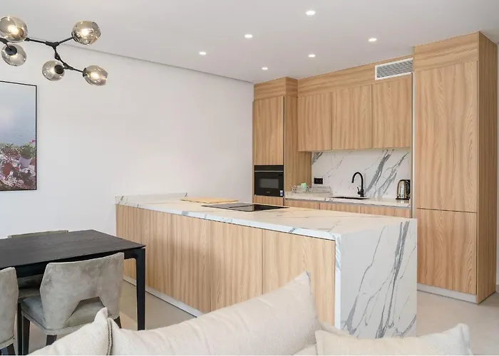 Апартаменти Triplex En Aloha Gardens, 4 *