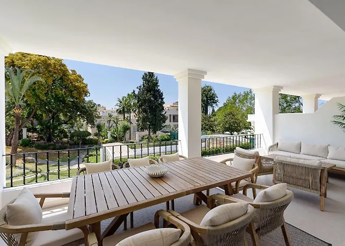 Апартаменти Triplex En Aloha Gardens, 4 *