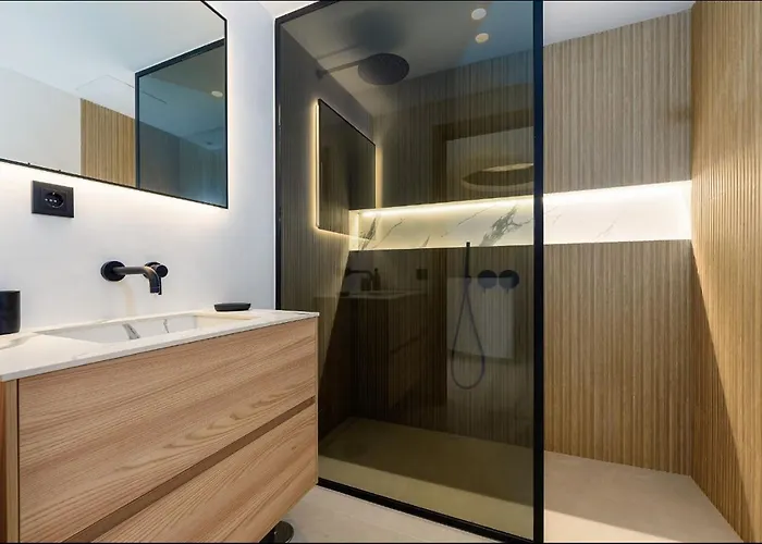 Triplex En Aloha Gardens, 4 アパート