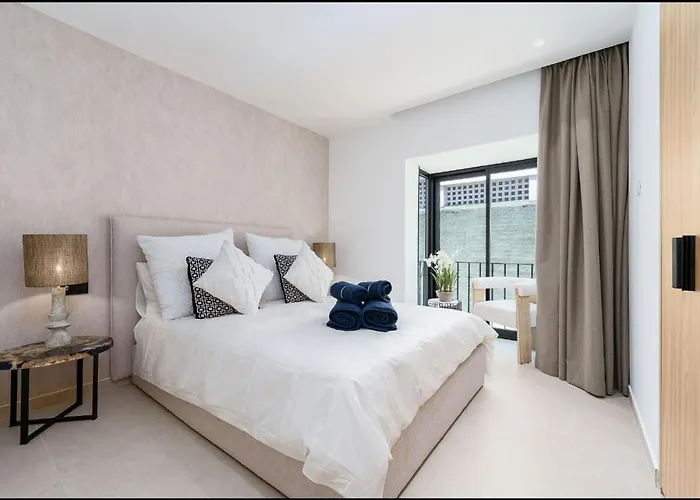 アパート Triplex En Aloha Gardens, 4 マルベーリャ