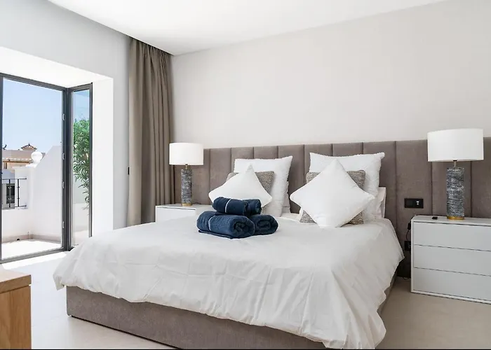 Triplex En Aloha Gardens, 4